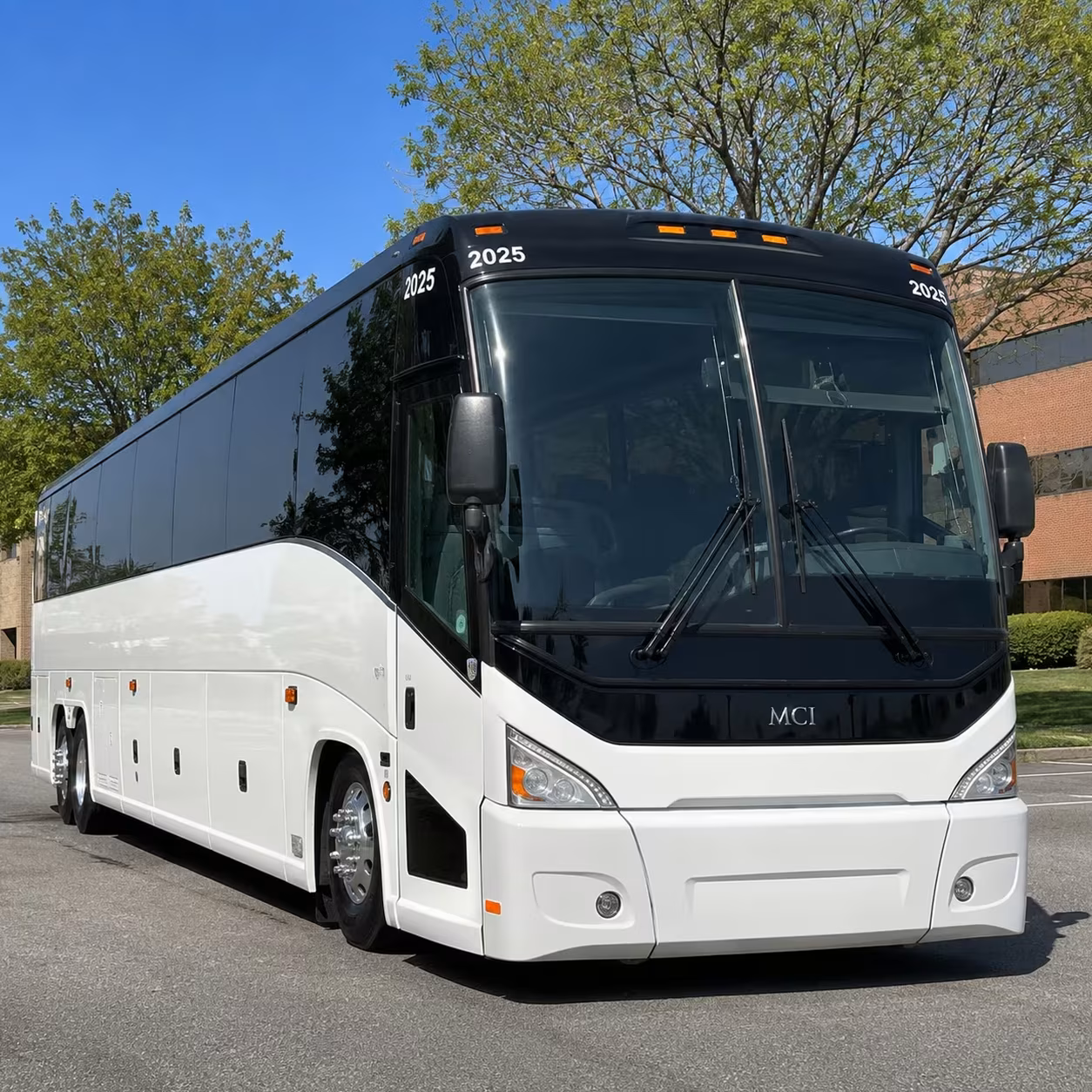 airport and long distance church bus rentals from woodland