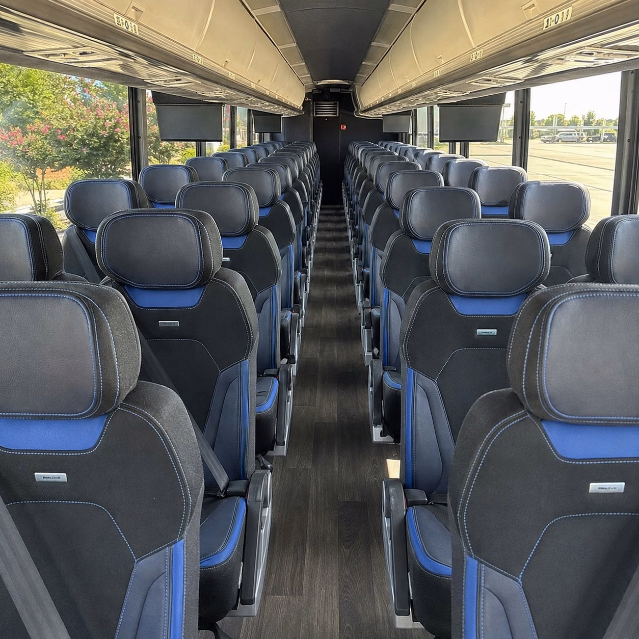 compare bus rentals in woodland the easy way