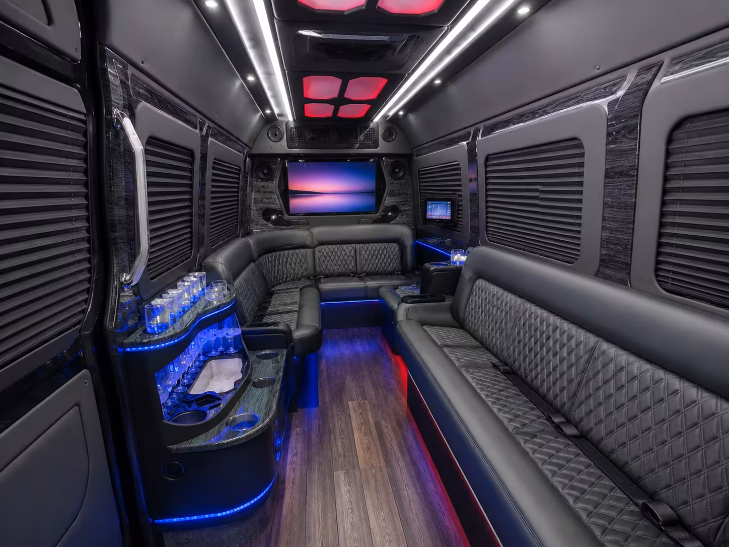 woodland bus rentals for law enforcement and corrections agencies